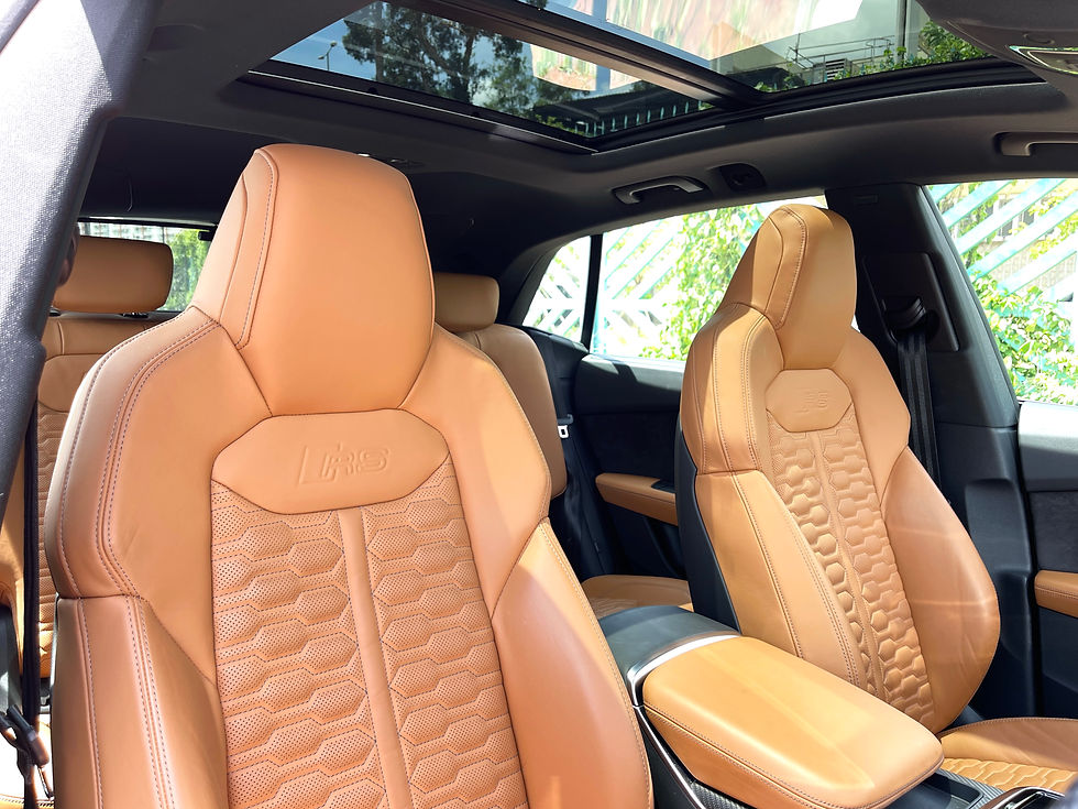 縮圖：2020 AUDI RSQ8 QUATTRO