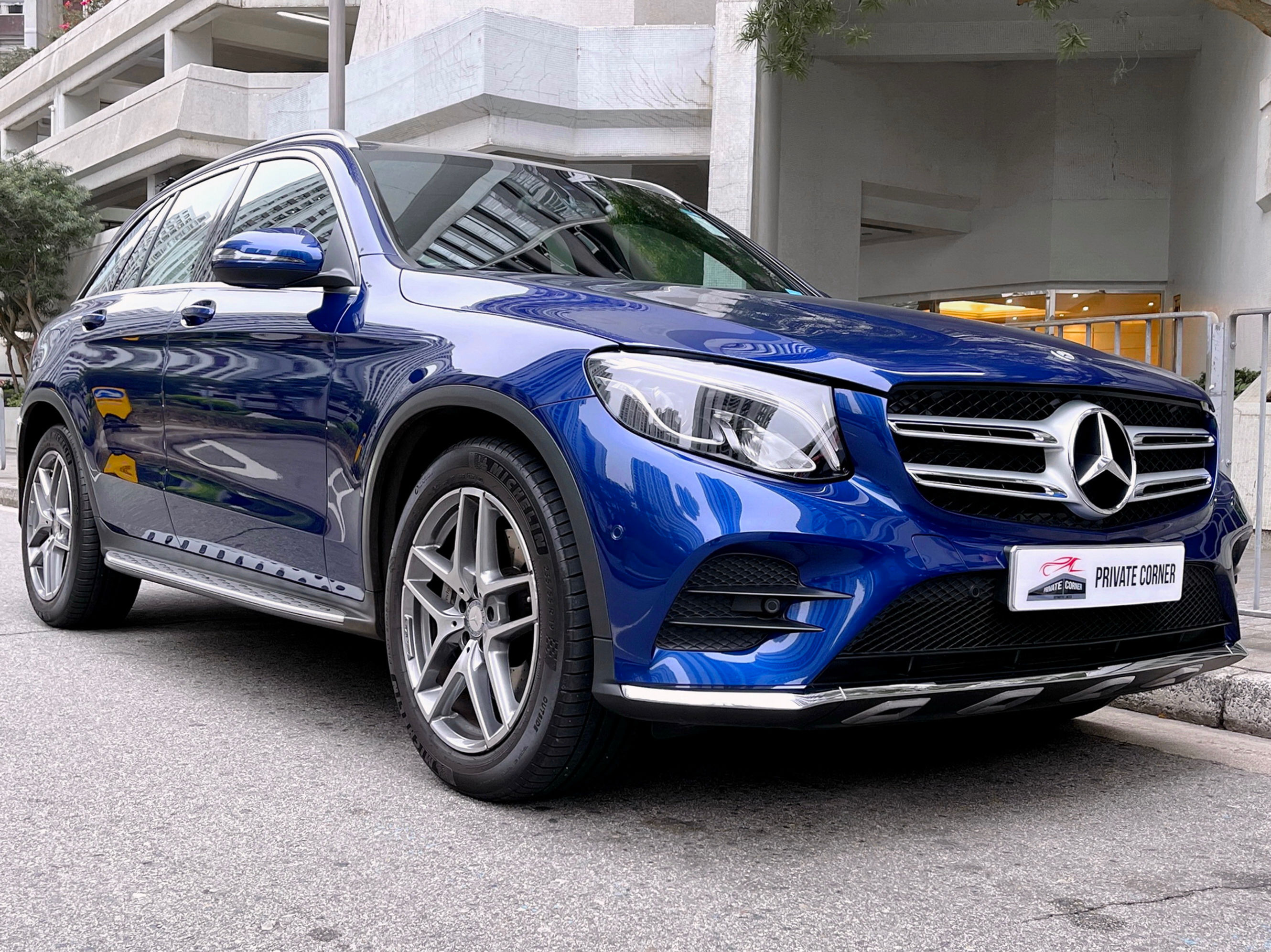 (SOLD) 2016 MERCEDES BENZ GLC250 4MATIC AMG