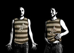 T-SHIRT - BOMB BOYAGE