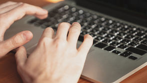 Carreira: Cristian Mendes é um dos colaboradores destaques de maio