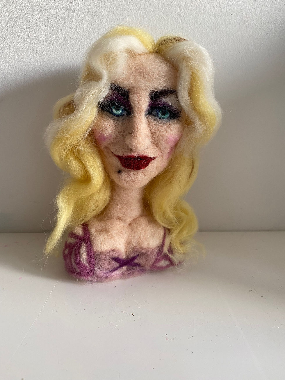 Thumbnail: Sarah Sanderson (Hocus Pocus)