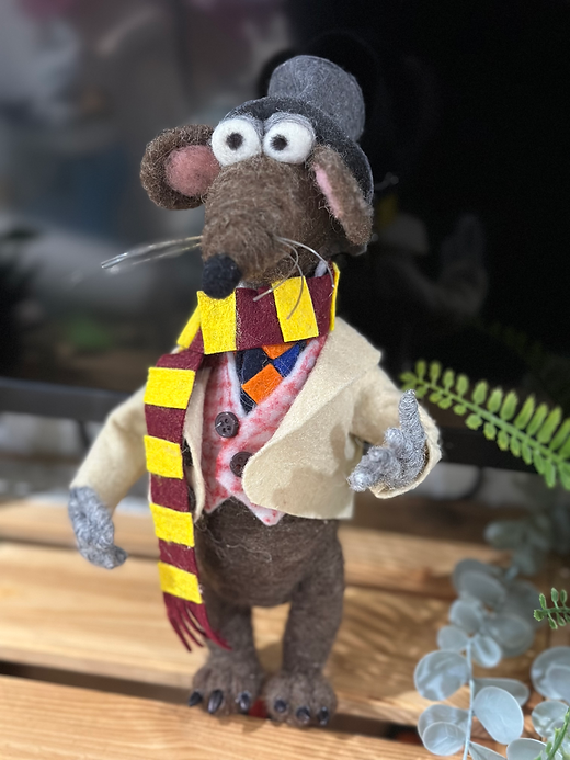 Christmas Carol Rizzo | Felted Friends