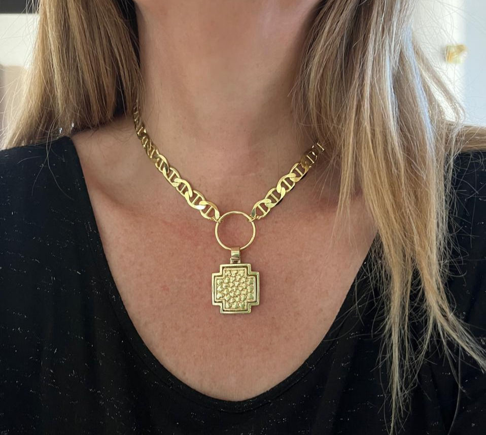 Miniatura: Collar Gold Cruz de Corazones Doré