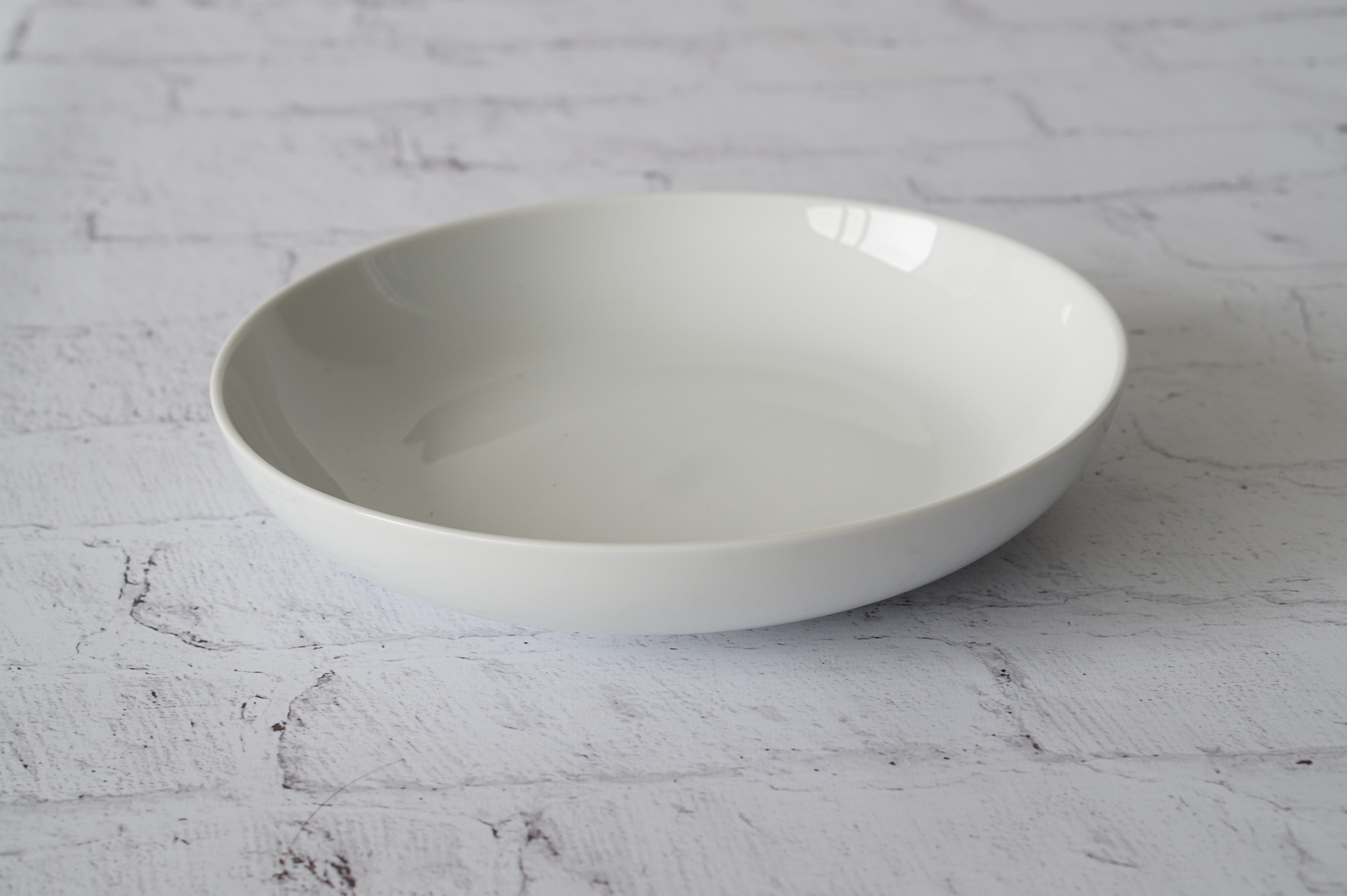 PLATO HONDO LOZA GRANDE BLANCO