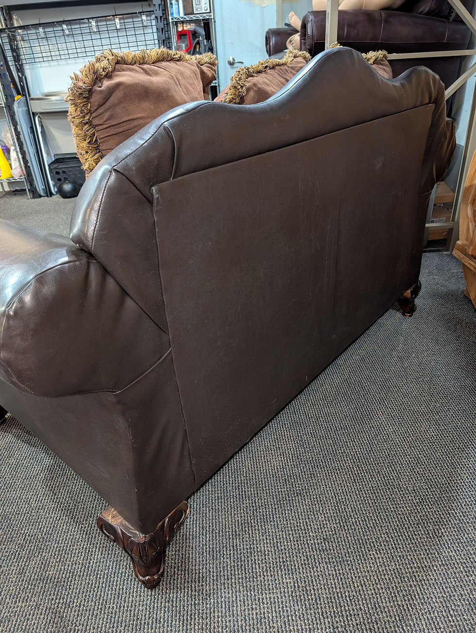 Miniatura: Astoria Grand Oswego Lounger