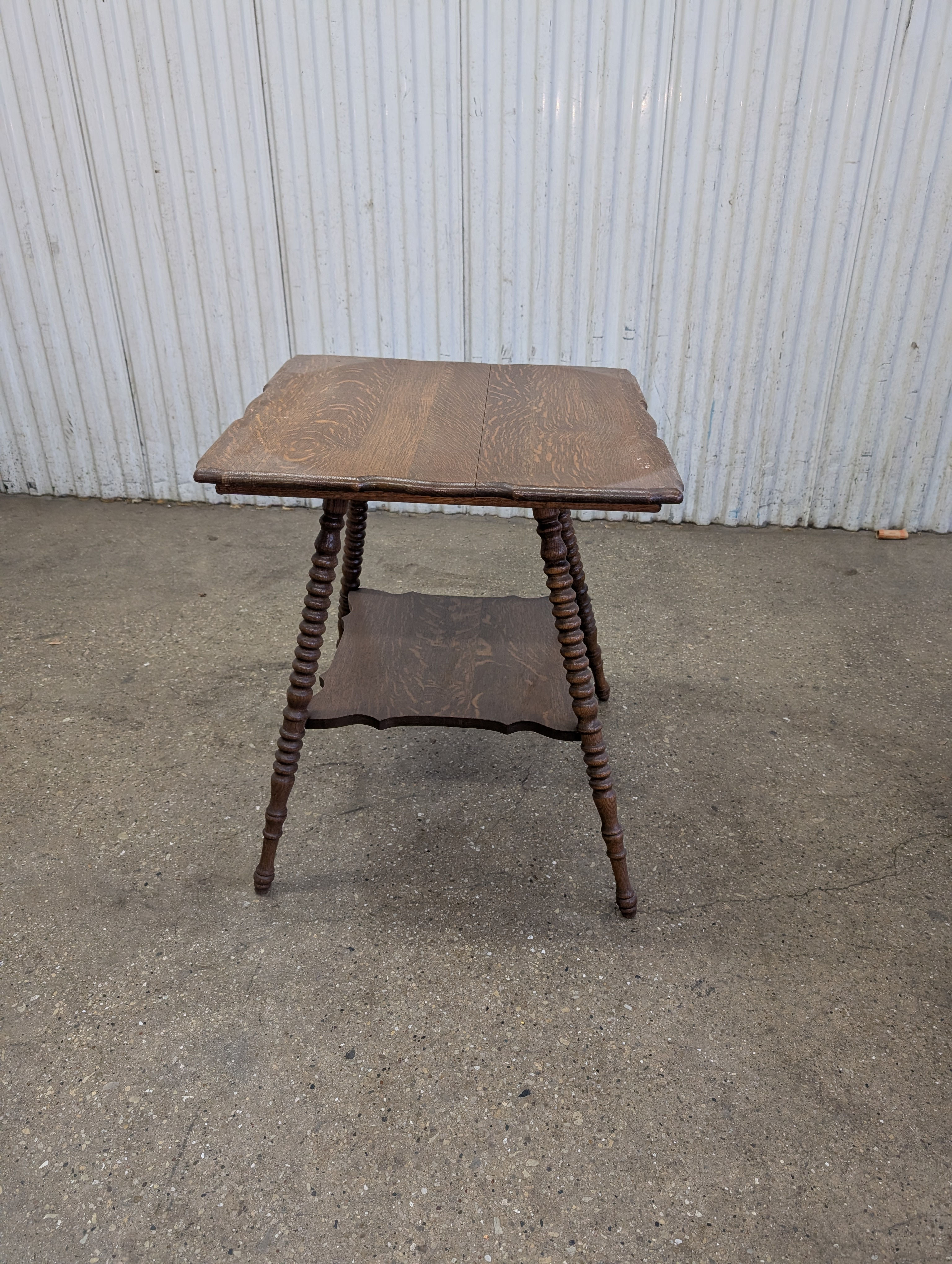 Antique Victorian Quartersawn Oak Square Parlor Table 