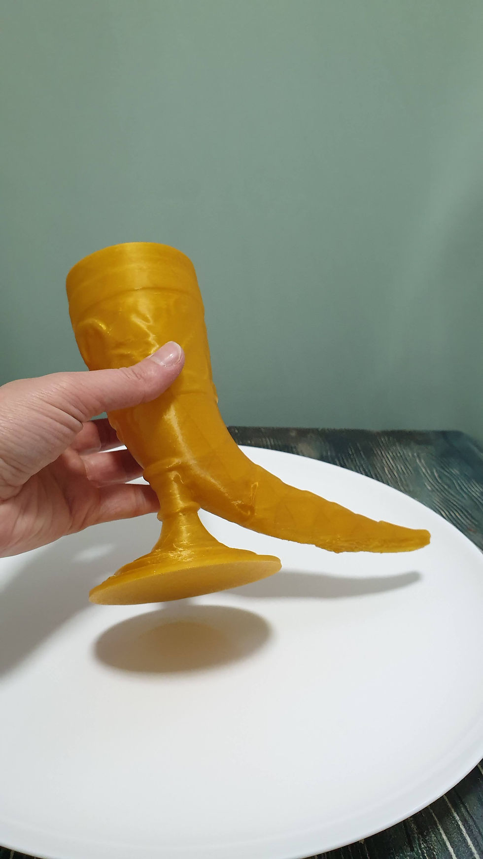 Küçük resim: Viking Boynuzu Bardak