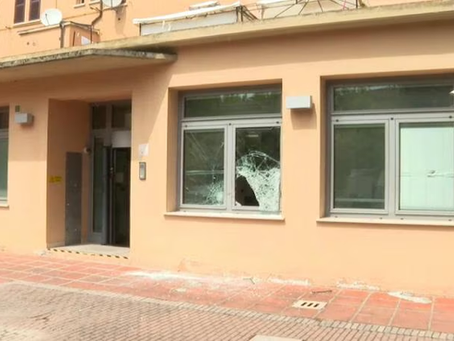 Rapina in banca con persone chiuse nel caveau, liberate dai carabinieri