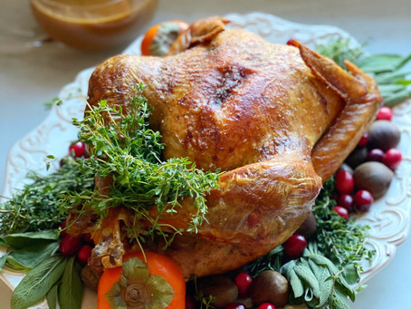 Holiday Roast Turkey with Gravy