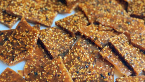 Everything But the Bagel Brittle