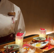 丸品8寸料理と器の演出