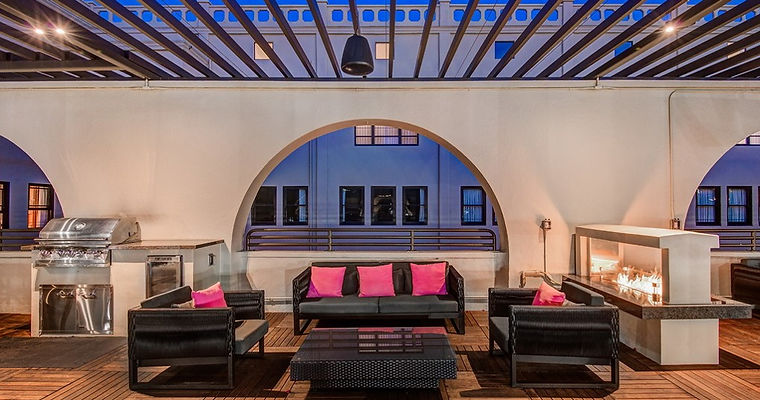 San Diego outdoor tables