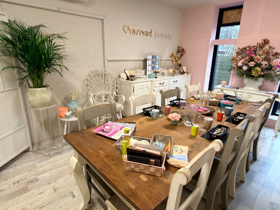 Maak unieke sieraden tijdens een zilverklei workshop in de buurt van Amsterdam 