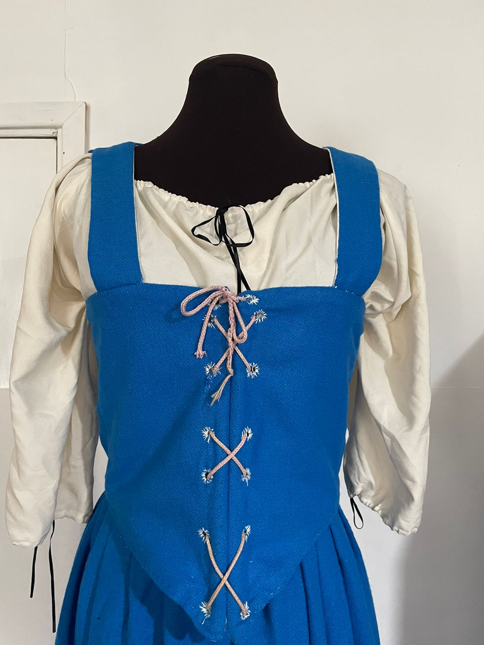 Close-up of a historically accurate 17th Century bodice, as seen in Channel 4's "Tony Robinson's Gods & Monsters" (2011).