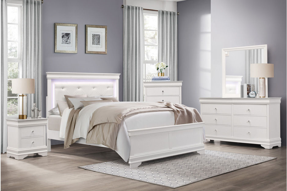 Lana White Queen Bedroom Set