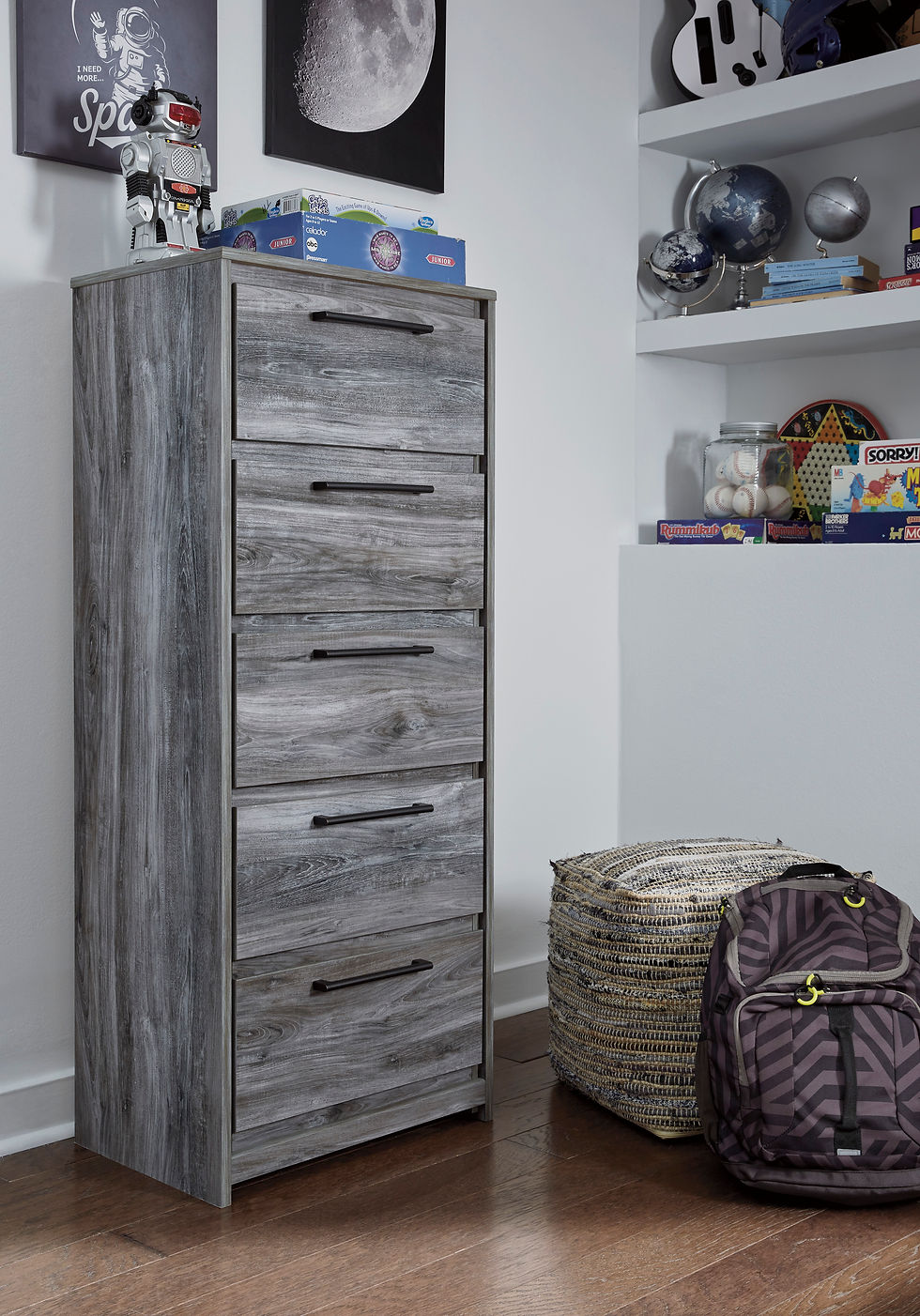 Baystorm Gray Narrow Chest