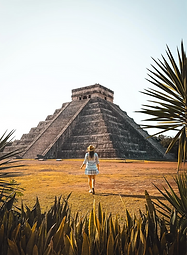 Yucatan-peninsula-Mexico-Mayan-pyramids-and-Mayan-ruins-around-Yucatan-Chichen-Itza-12-1_e