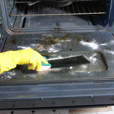 Oven cleaning tips 