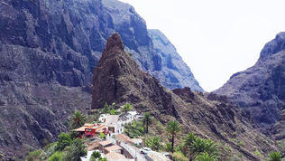 Tenerife: beyond sunbathing and palmtrees