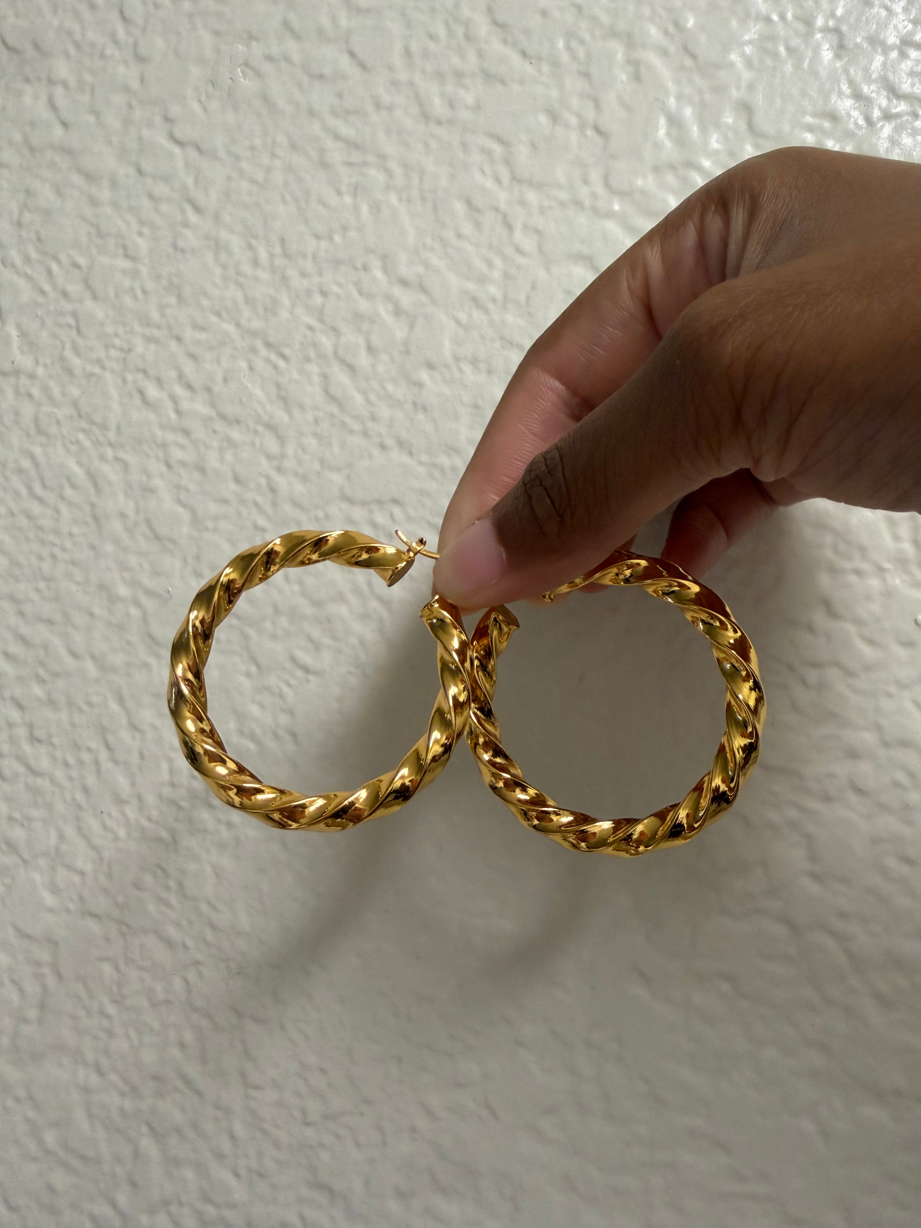 30 mm hoops 