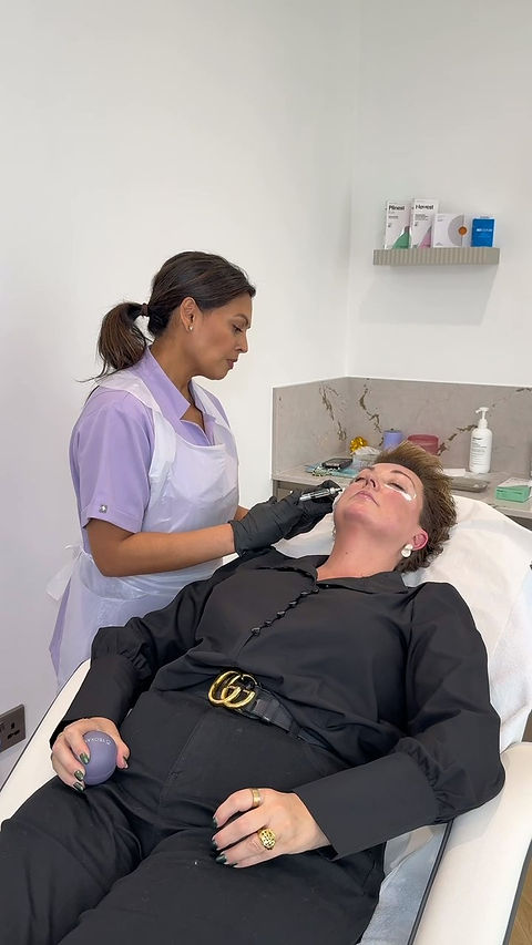 Dr Smita Sinha from Serenity Women's Clinic in Taunton, Somerset treating a patient with Botox Injections