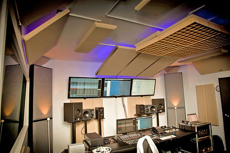 90-Degree_Showcase_2.jpg