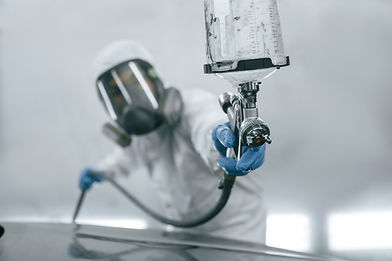 vecteezy_in-protective-mask-and-wear-close-up-view-of-man-that-is_65364238.JPG