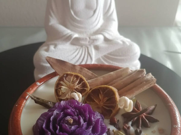 Handmade Decorative cinnamon Scented danawasana Candle Bowl