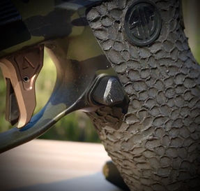 wilson combat extended magazine catch Sig P320