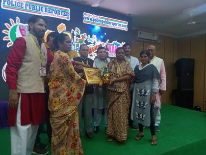 Mamta Kujur receives award