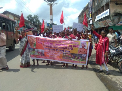 Adivasi women's rally in Palghar