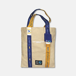 gallery tote 25.jpg