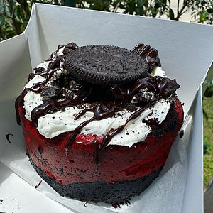 Red Velvet Cheesecake