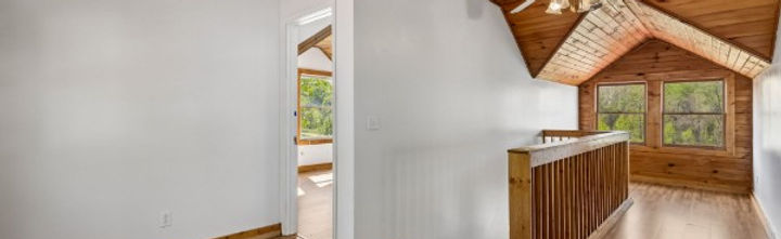 upstairs hall.jpg