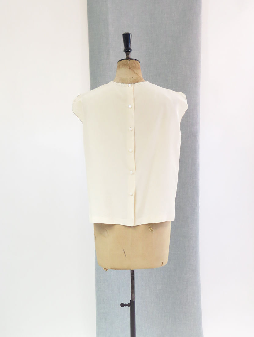 Thumbnail: 1940s Silk Embroidered Blouse