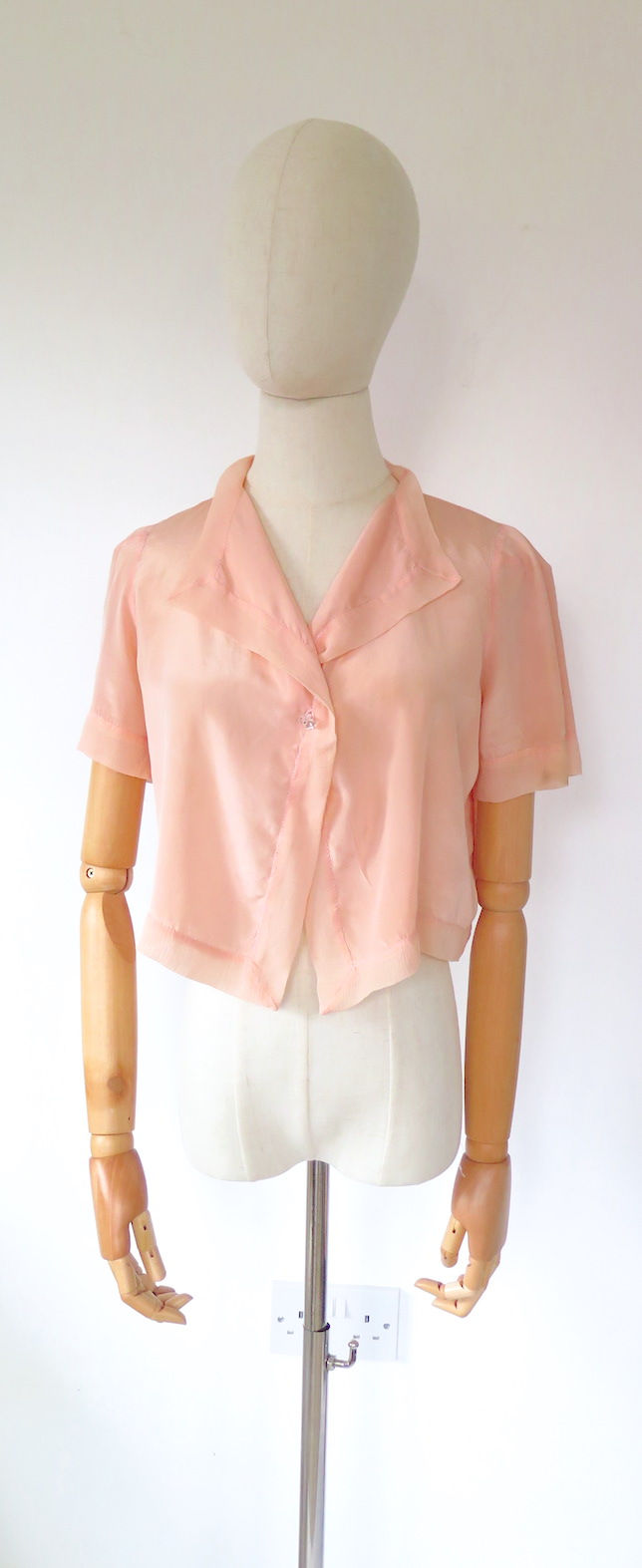 1940s Silk Hand Embroidered Bed Jacket