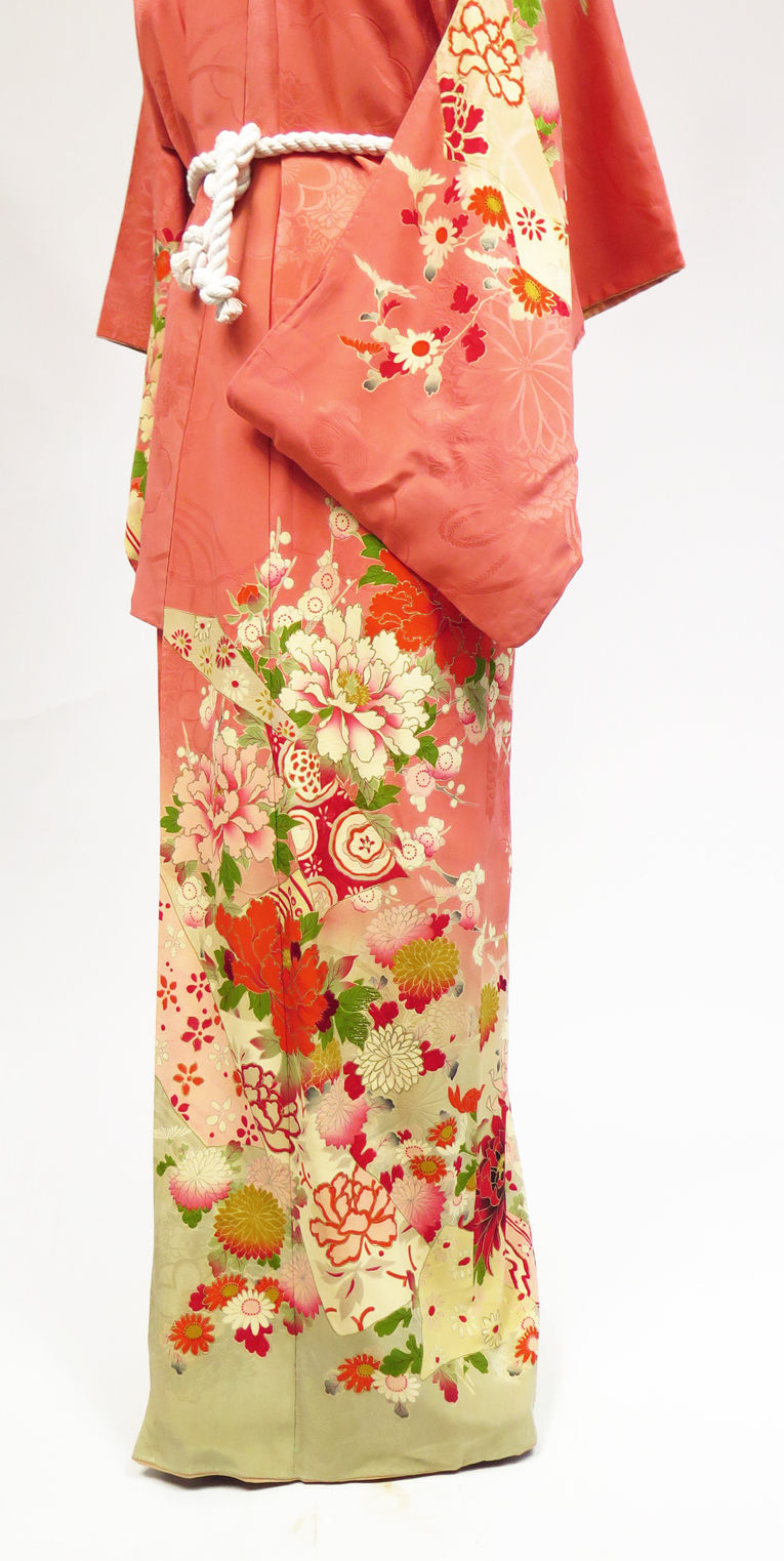 Thumbnail: 1930-40s Corral With Blossoms Patterned Embroidered Silk Kimono