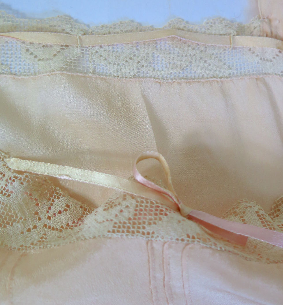 Thumbnail: Vintage Deco 1920s Silk Slip