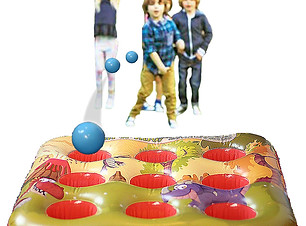 Gioco gonfiabile lancia palline.jpg