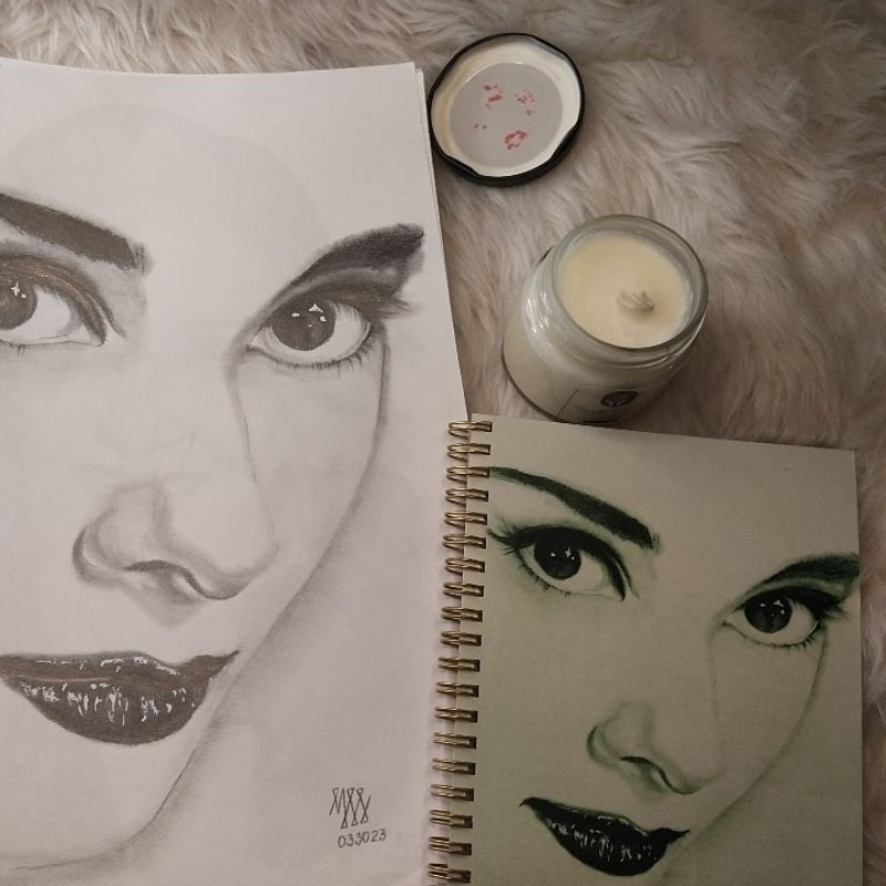 Thumbnail: Audrey Hepburn TN