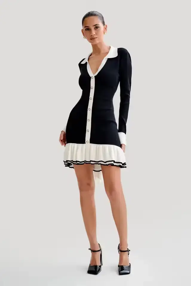 Thumbnail: Contrast Bow Knit Dress