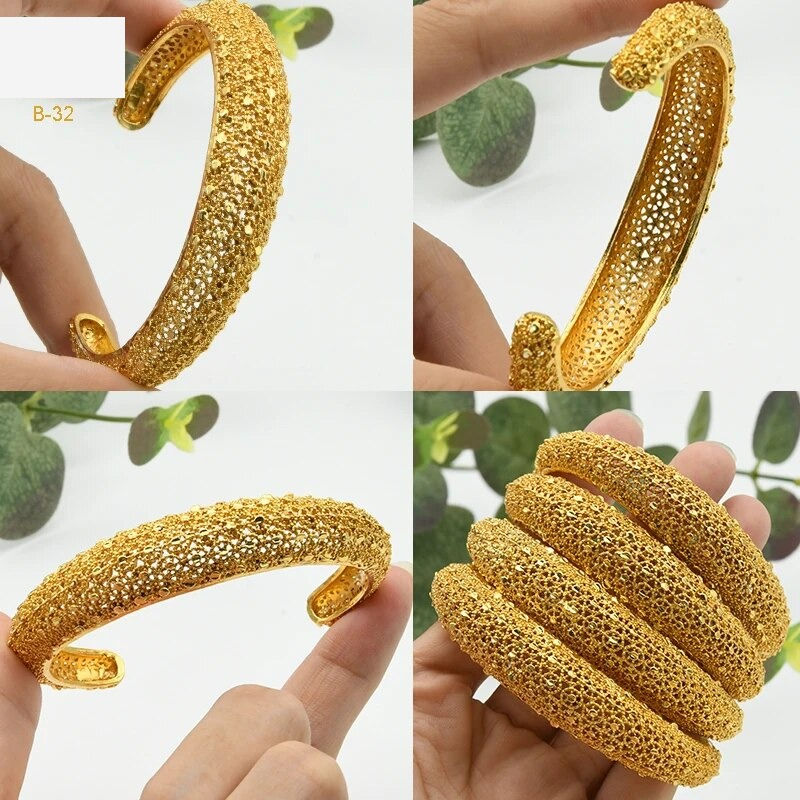 Miniaturebillede: Indian Bangles Gold-Plated Cuff 