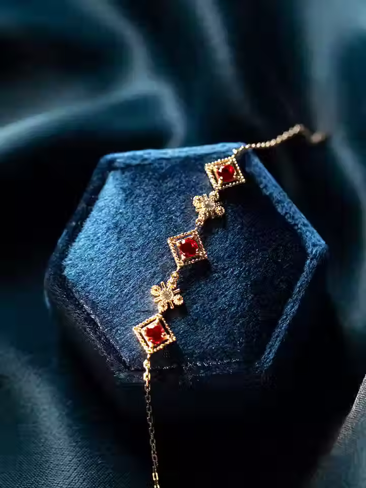 الصورة المصغرة: 925 Silver 18K Gold Plated Garnet Zircon Vintage Bracelet