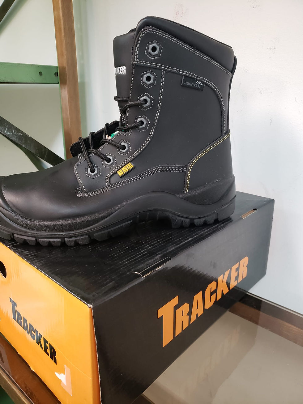 Miniature : Lot # 13 - Lot de chaussures sport pour hommes