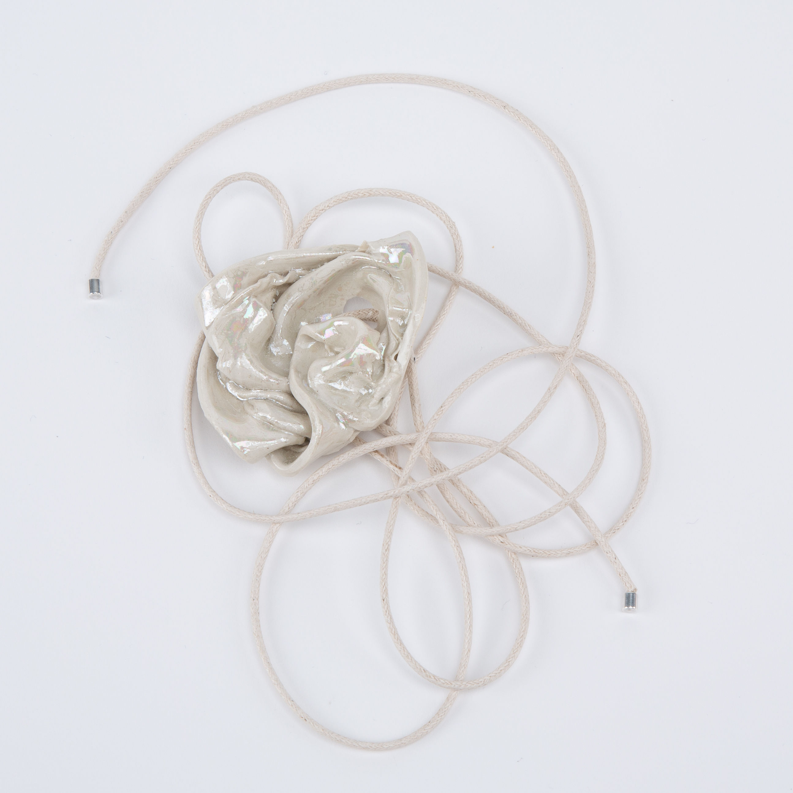 Bijou fleur en céramique Agapornis x Anja Ripoll & Esteban Chanez