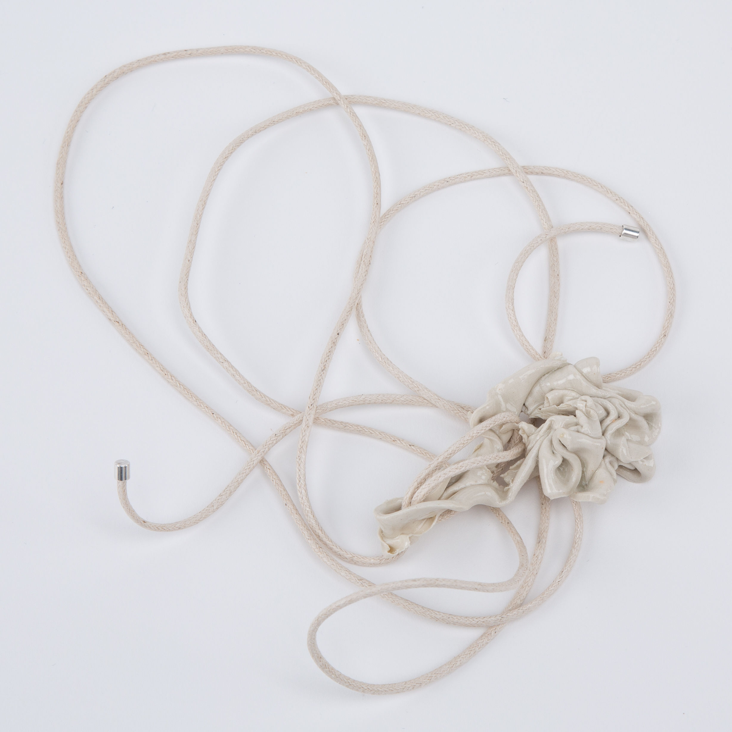 Bijou fleur en céramique Agapornis x Anja Ripoll & Esteban Chanez