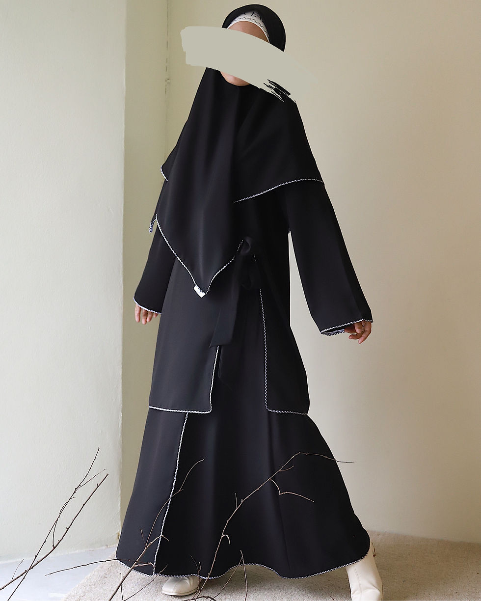 (PRE-ORDER) Dusk till Dawn KURUNG (skirt) - Black (b&w)