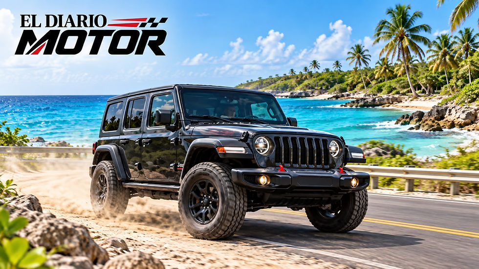 Jeep todoterreno negro en una carretera costera de Bayahíbe, con el logotipo de El Diario Motor.