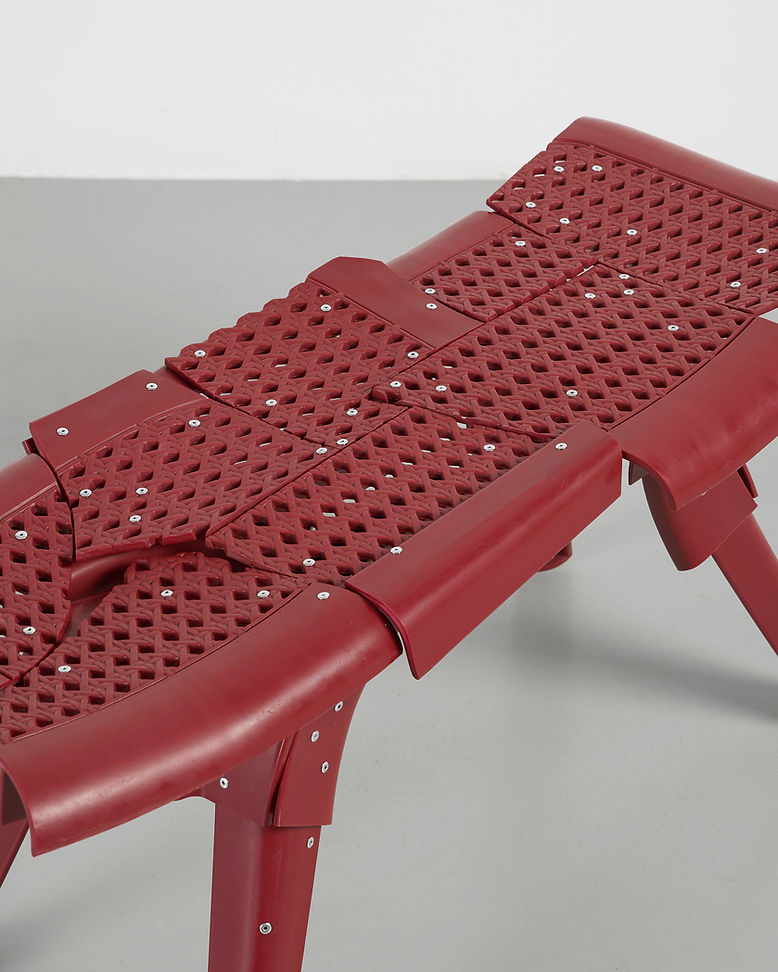 260203 - unwanted guest - chairs8720-3200px-72dpi.jpg