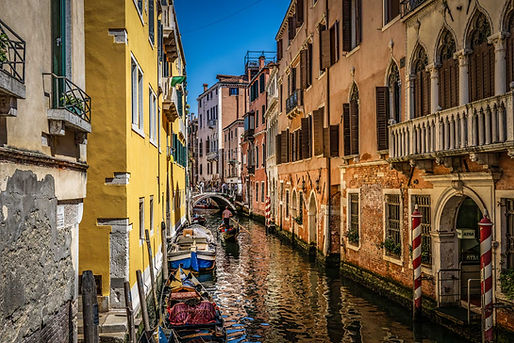 Oval-Italy-2024-web-1.jpg